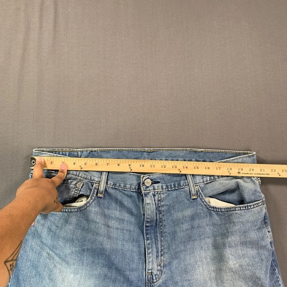 Levis 559 Jeans Mens 40x31 Blue Denim Relaxed Straight Leg Light‎ Wash Faded